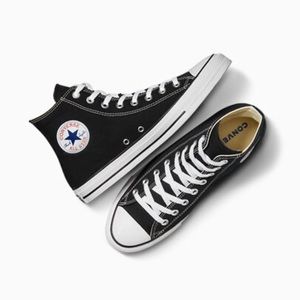 Chuck Taylor All Star UNISEX HIGH TOP SHOE